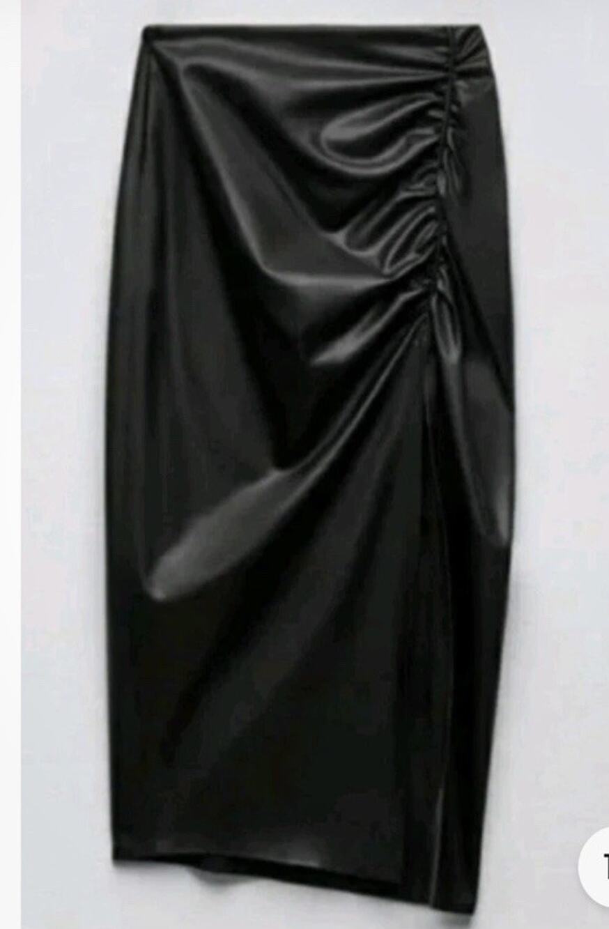 NEW Zara Women's Black Faux Vegan Leather Ruched Pencil Skirt Size XS Side Slit